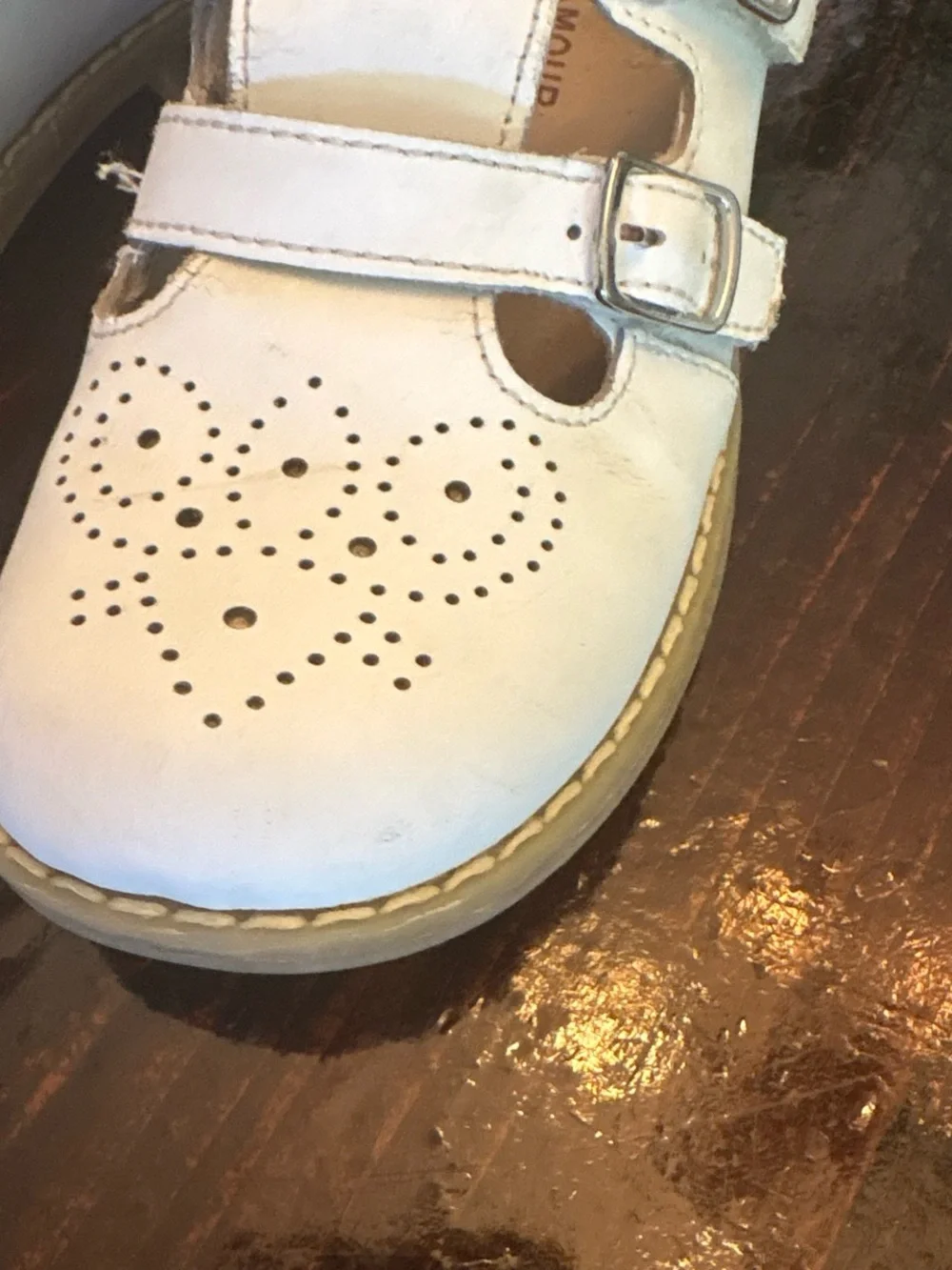 L'Amour Cream Girls Double-Strap Perforated Mary Jane Shoes